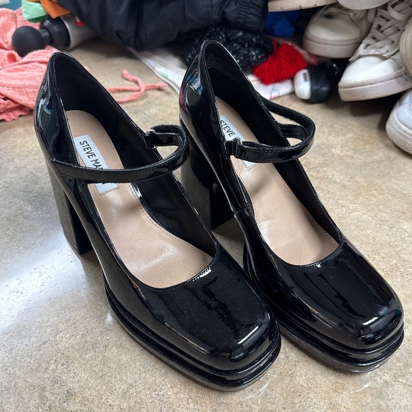 Steve Madden patent leather Mary Jane platform heels - Picture 1 of 4